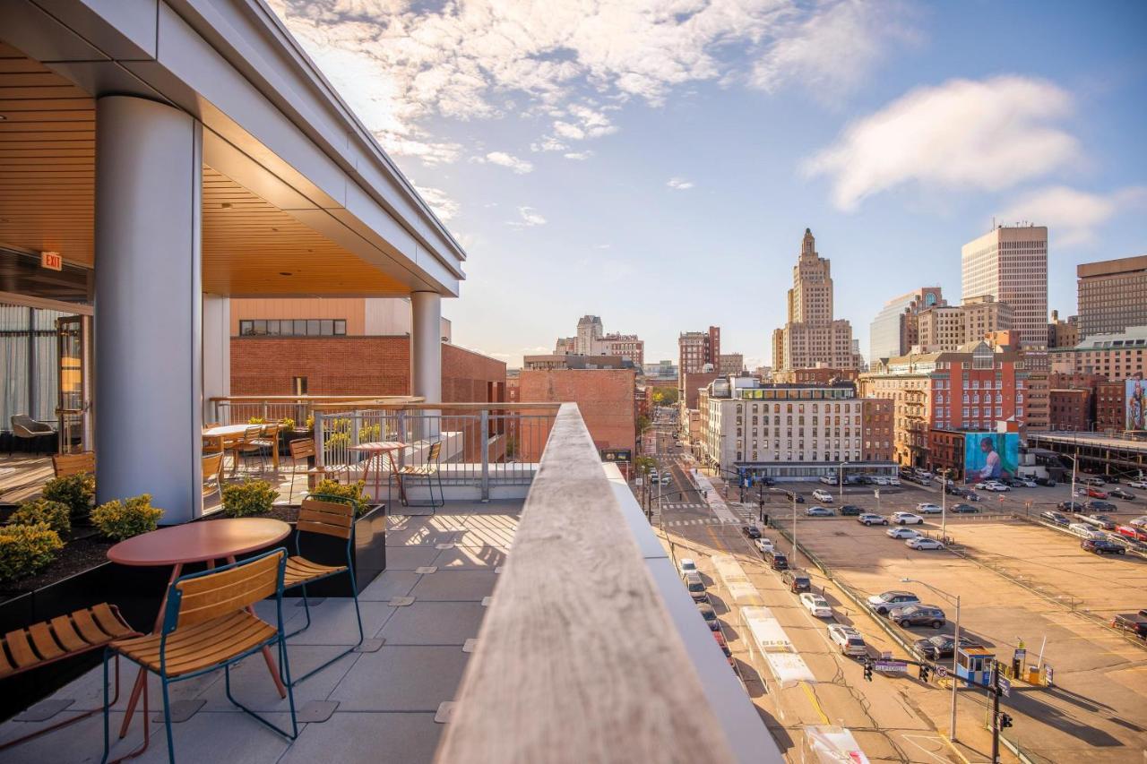 Aloft Providence Downtown Hotel Exterior photo